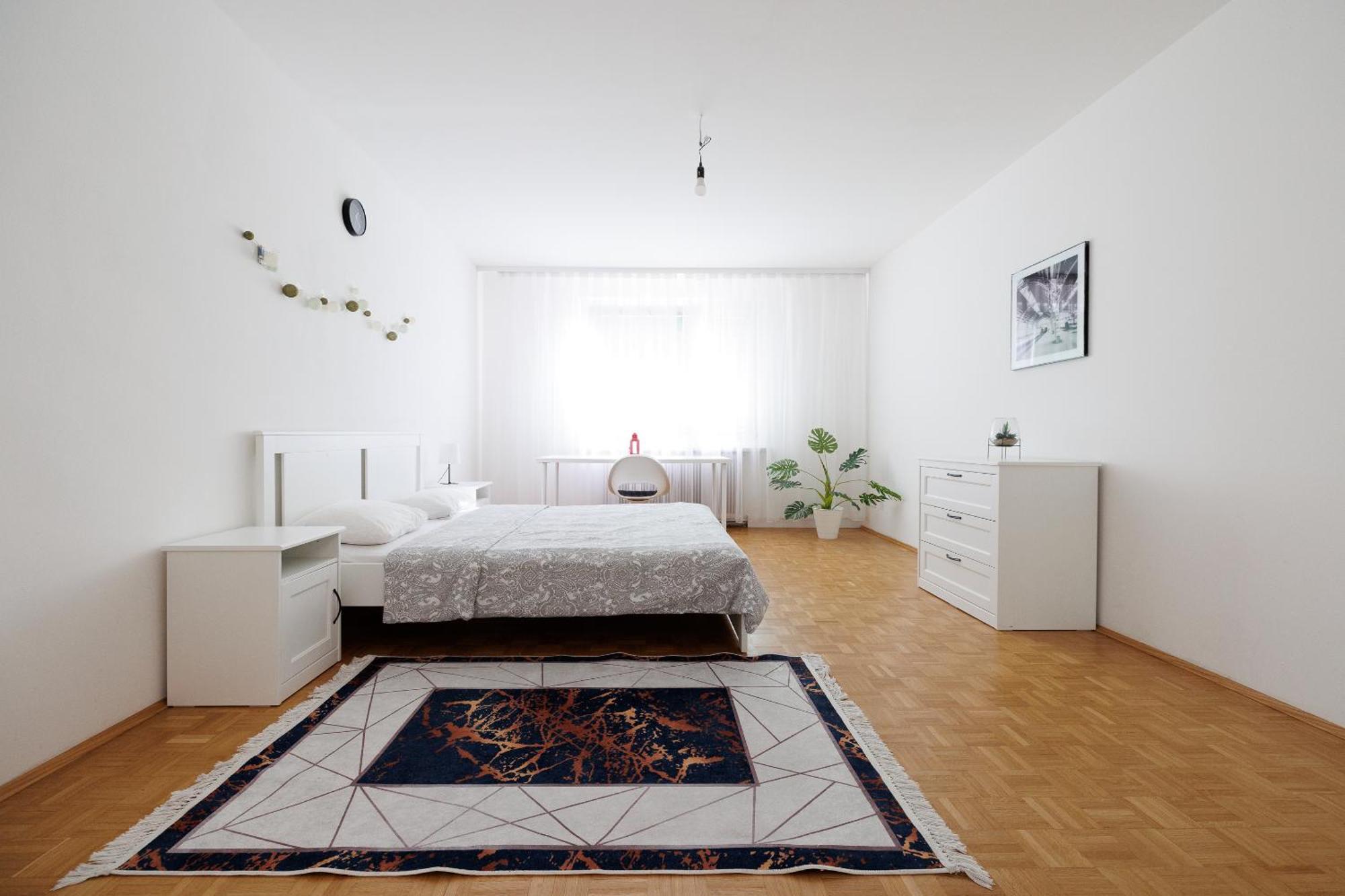 וינה Cozy, Spacious And Charming 4 Bedrooms Apartament מראה חיצוני תמונה