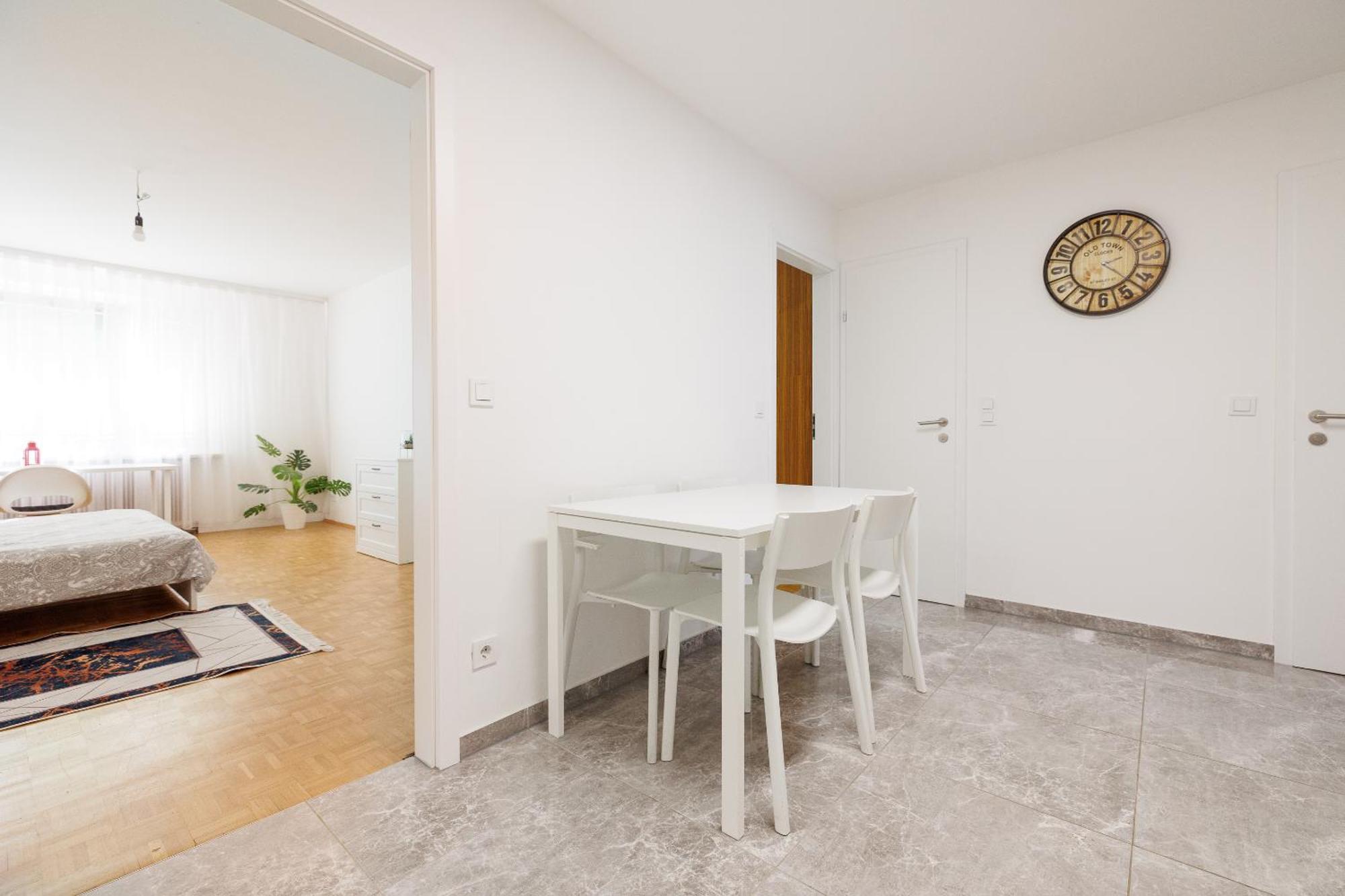 וינה Cozy, Spacious And Charming 4 Bedrooms Apartament מראה חיצוני תמונה